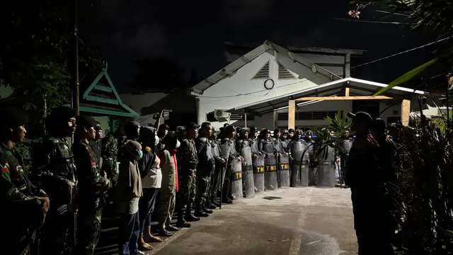 Konflik dan bentrokan antarwarga di Kecamatan Tallo, Kota Makassar, Sulawesi Selatan.