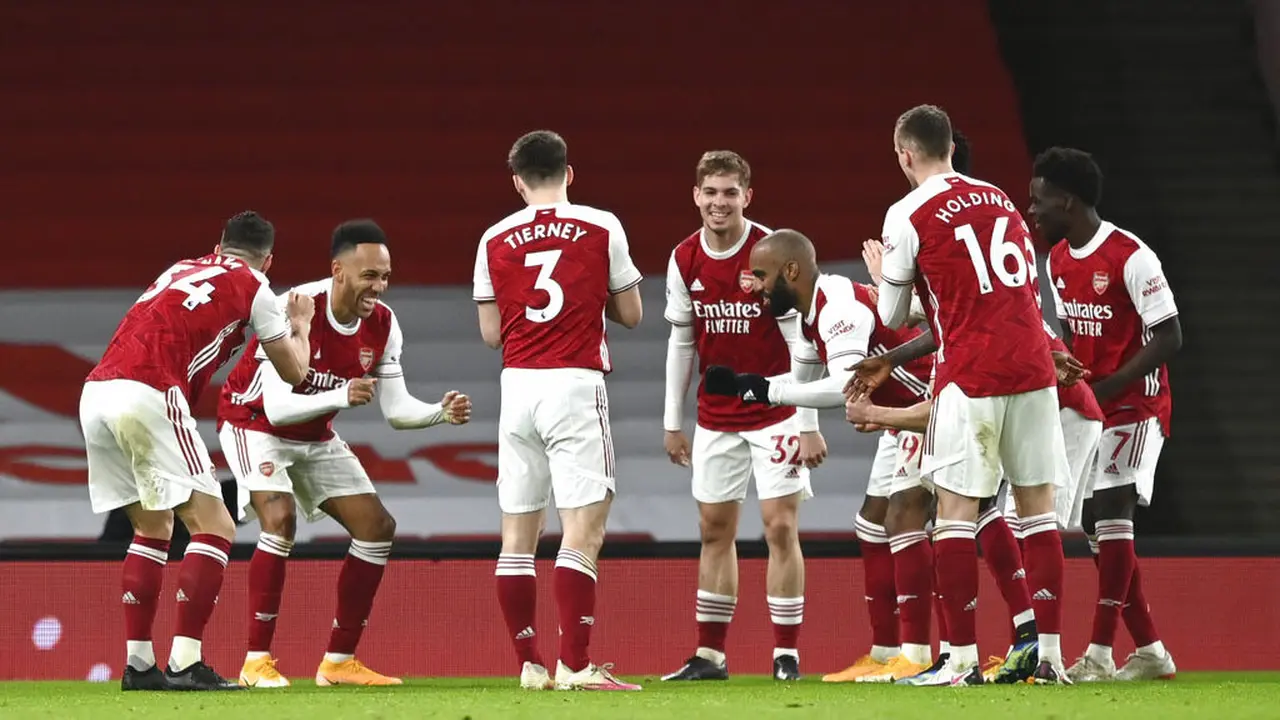 Foto Liga Inggris: Pierre-Emerick Aubameyang Borong 2 Gol, Arsenal Gilas Newcastle United