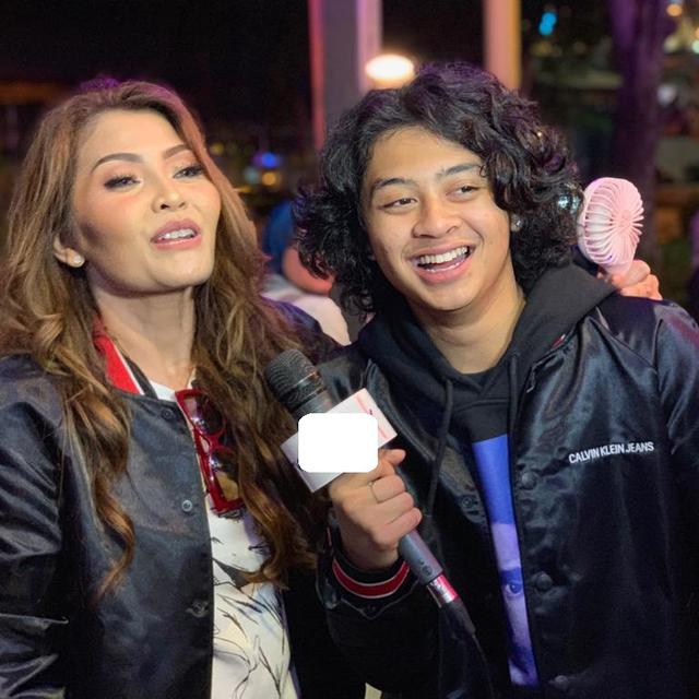 Bastian Steel Belajar Bisnis Dari Sepupunya Artha Meris Simbolon Showbiz Liputan6 Com