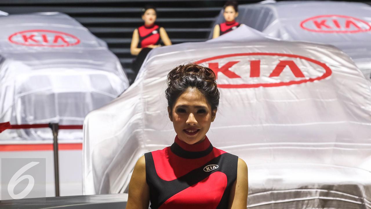 20160811-Model-model Seksi Panaskan GIIAS 2016