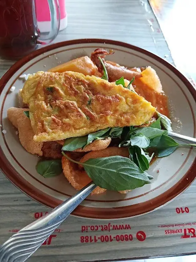 Nasi Ulam "Bang Arip"