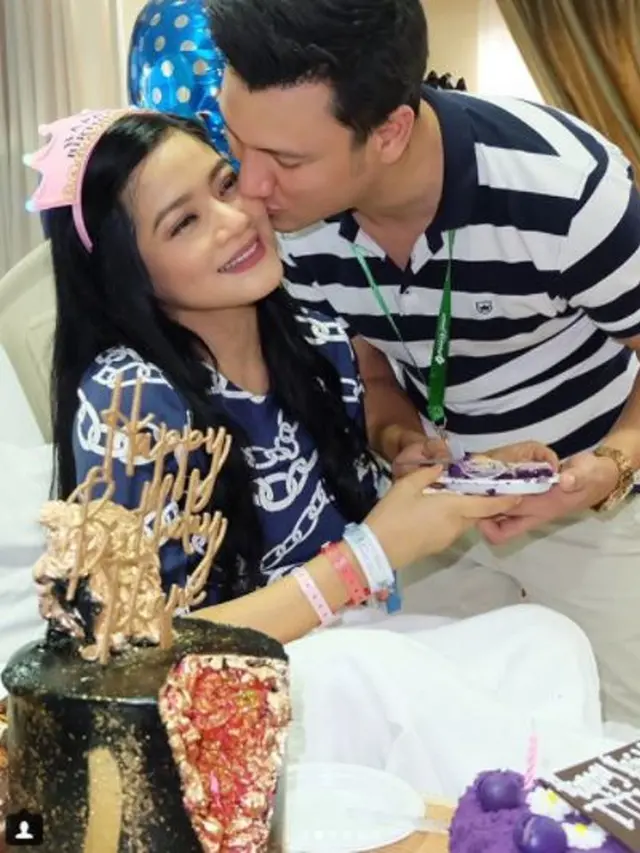 [Bintang] Titi Kamal