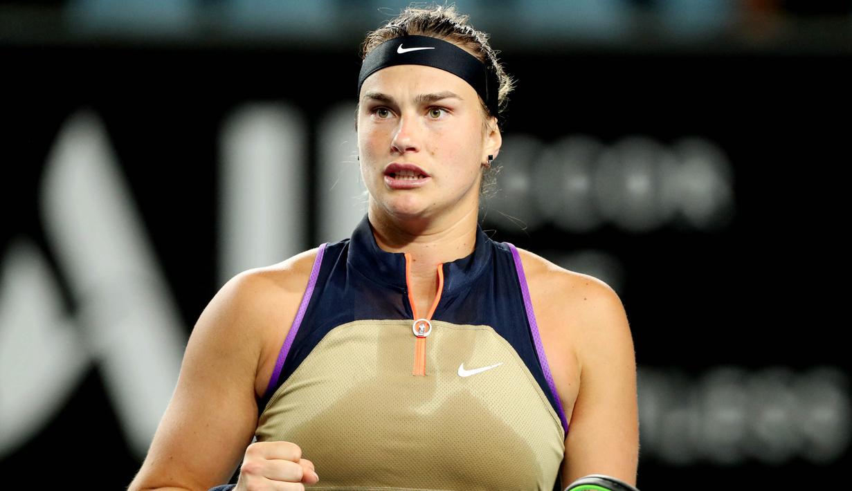 1. Aryna Sabalenka (Belarusia) - Petenis cantik ini berada di posisi ketujuh. Atlet dari Belarusia ini mengumpulkan poin sebanyak 4580. (Photo by Brandon MALONE / AFP)