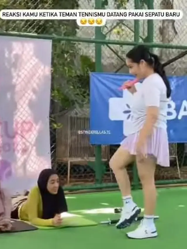 Nagita Slavina pamer sepatu baru (Instagram/chevirgo)