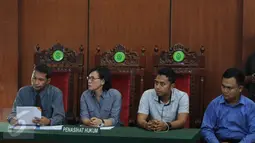 Penasehat hukum pihak Polsek Kelapa Gading saat mengikuti Sidang Praperadilan Saipul Jamil di PN Jakarta Utara, Kamis (10/03/2016). Sidang Praperadilan ditujukan guna membuktikan kebenaran status tersangka SJ. (Liputan6.com/Herman Zakharia)