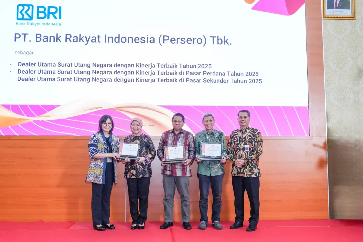 BRI Raih 3 Penghargaan Dealer Utama Kinerja Terbaik 2025 dari Kemenkeu