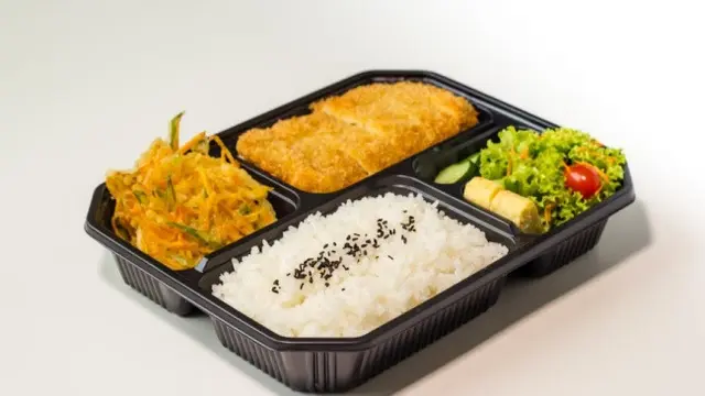 Ilustrasi Bekal Makan (Photo by Ferks Guare on Unsplash)