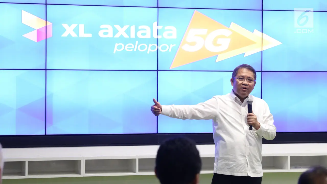 Menkominfo Rudiantara Jajal Jaringan 5G dengan Komunikasi via Hologram