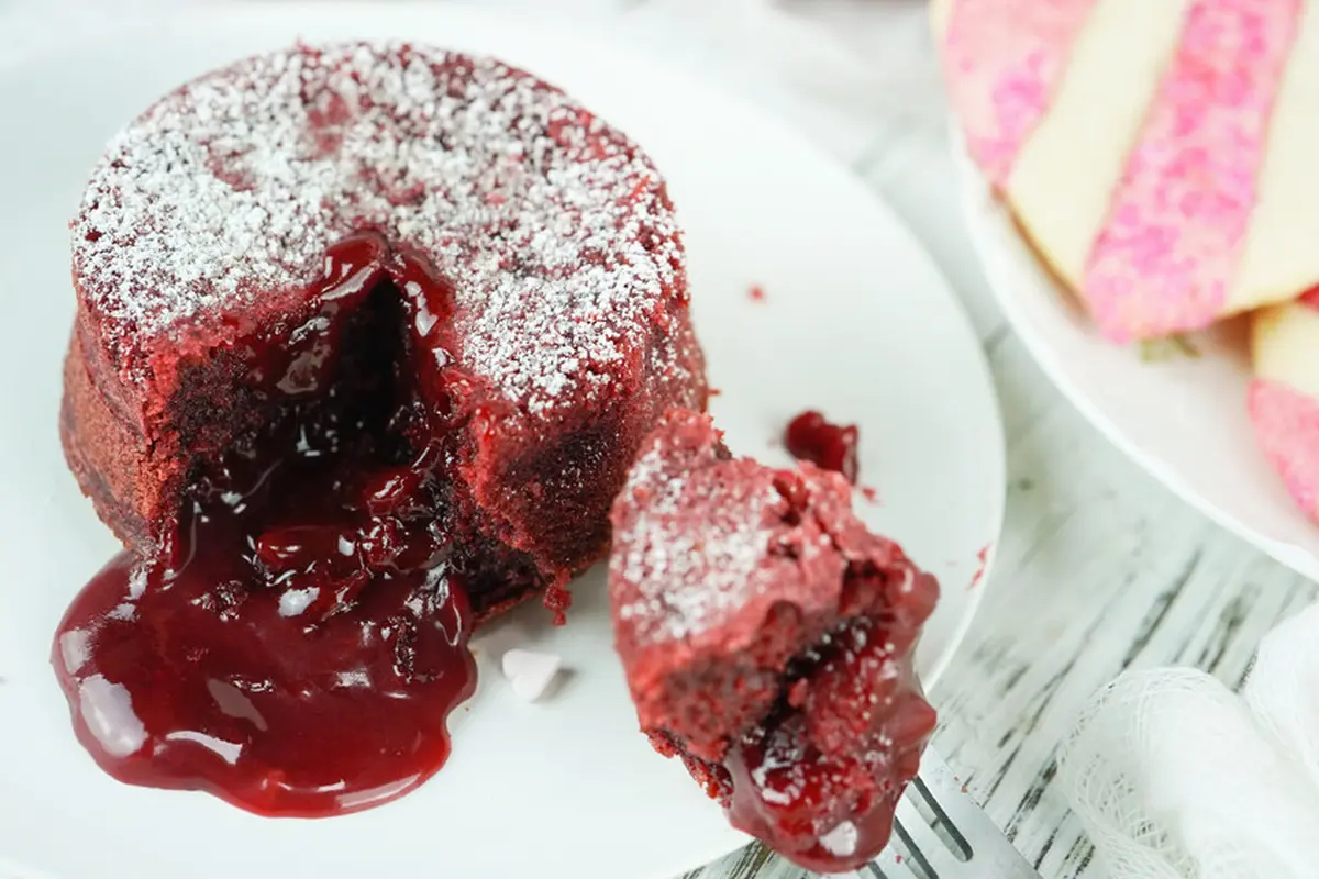 molten lava cake red velvet