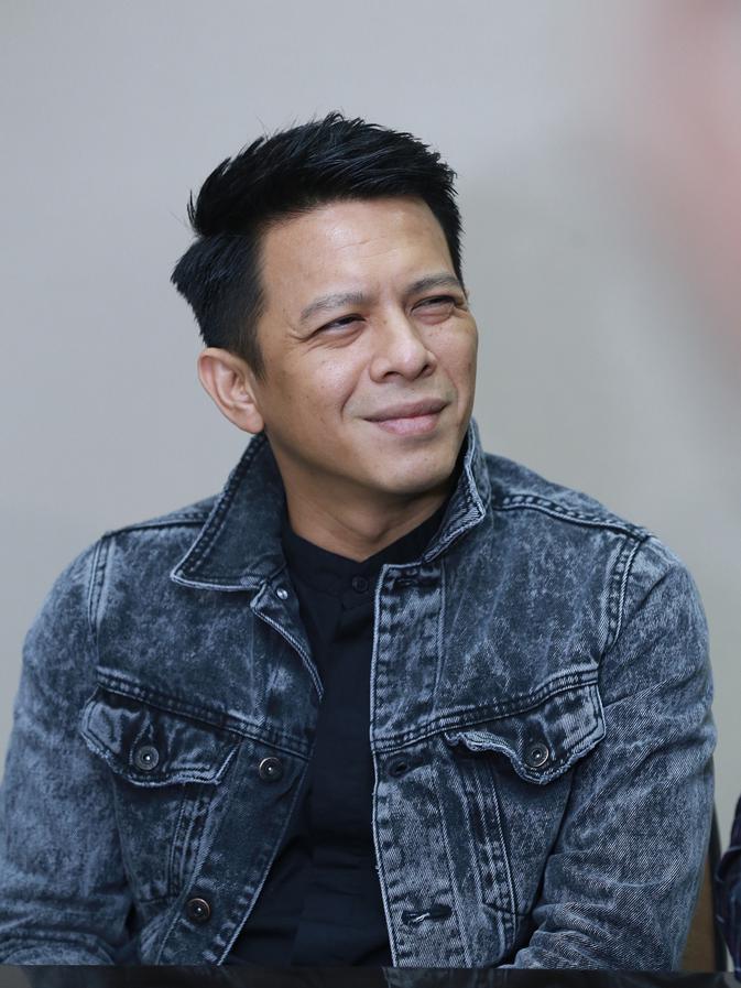 Lirik Lagu Topeng Peterpan Ragam Bola Com