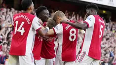 Arsenal tampil perkasa dan memenangi Derby London Utara pertama musim ini dalam lanjutan Liga Inggris 2021/2022, Minggu (26/9/2021). (AP/Frank Augstein)