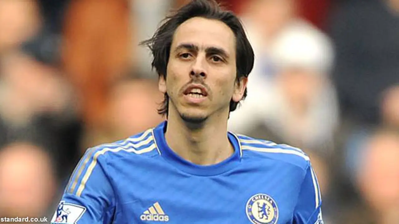 benayoun-chelsea-130629b.jpg