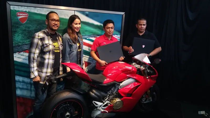 Serah terima Ducati Panigale V4S di Kemang, Jakarta Selatan