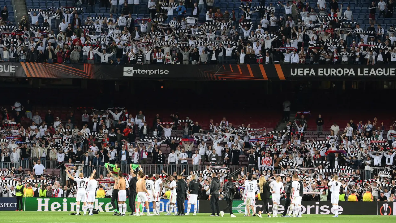 Barcelona Vs Eintracht Frankfurt