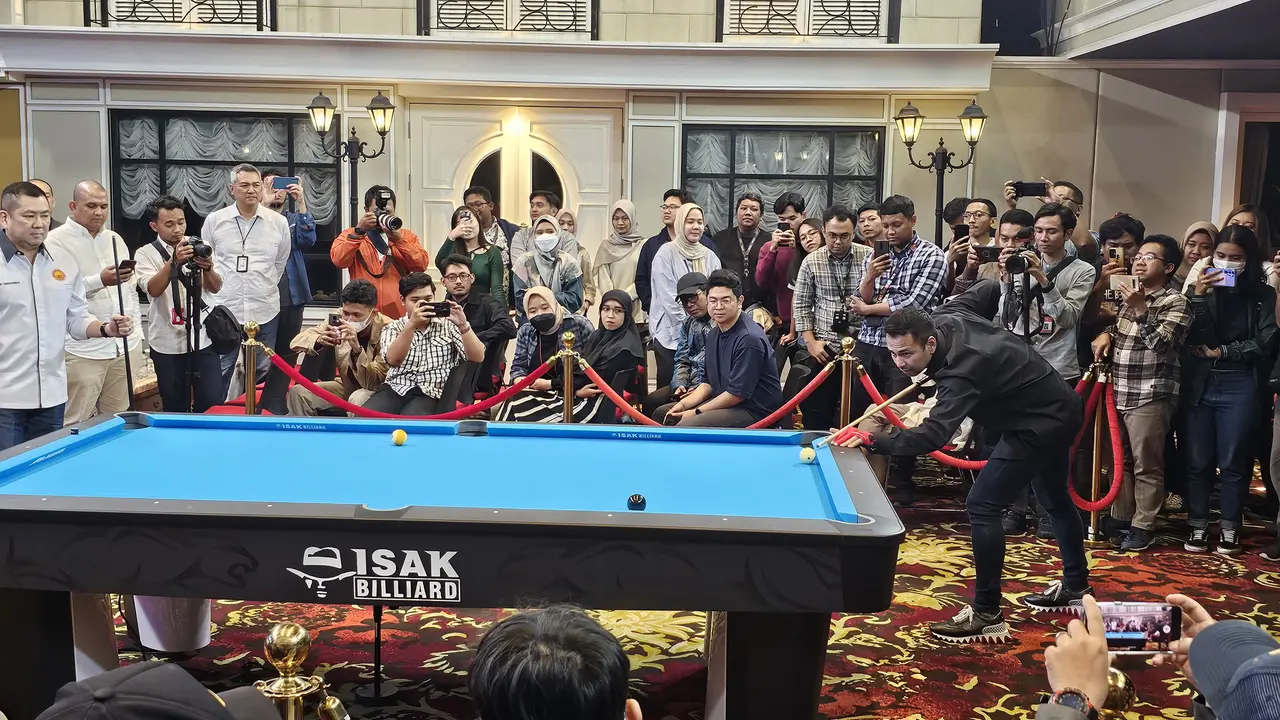 Raffi Ahmad dalam jumpa pers turnamen biliar Indonesia International Open 2024