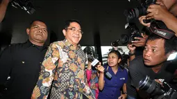 Kedatangan Franky Sibarani  untuk menyampaikan Laporan Harta Kekayaan Penyelenggara Negara (LHKPN) ke KPK, Jakarta, Selasa (6/1/2015). (Liputan6.com/Miftahul Hayat)