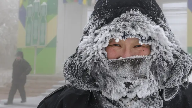 Suhu Ekstrem di Desa Yakutsk, Rusia