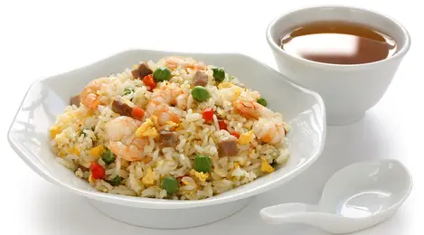Resep Nasi Goreng Yang Chow yang Praktis - Lifestyle Fimela.com