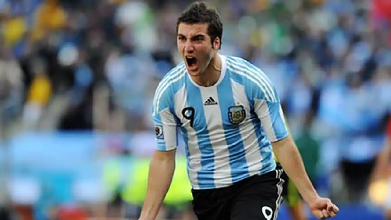 img_higuain-201.jpg