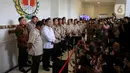 Prabowo Subianto mendatangi kantor PP Polri dan disambut langsung Ketua Umum PP Polri Bambang Hendarso Danuri beserta jajaran. (Liputan6.com/Johan Tallo)