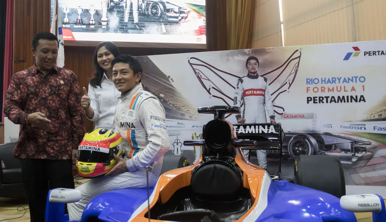 Rio Haryanto akan melakoni balapan perdana pada ajang F1 di Sirkuit Albert Park, Australia, Minggu (20/3/2016) mendatang. (Bola.com/Vitalis Yogi Trisna)