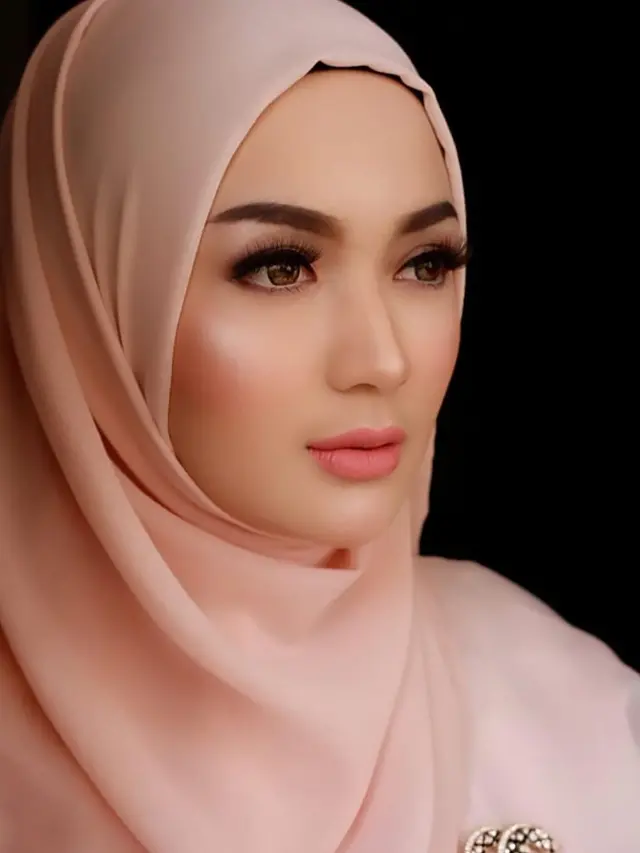 [Fimela] Imel Putri Cahyati