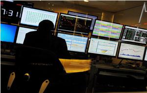 Ada sebanyak 190 saham menghijau sehingga mendukung penguatan ke level 4.483,45.