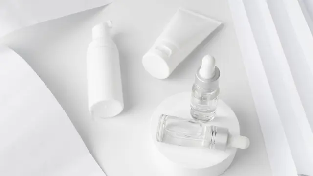 Skincare Wajah Hiperpigmentasi untuk Usia 30-an, Cek Perawatan Penting yang Nggak Boleh Dilewatkan