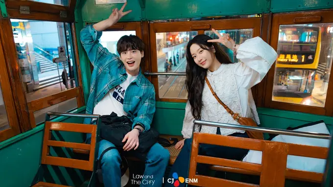 Dari West Kowloon hingga Victoria Park, Seocho-dong (Law and the City) Ajak Penonton Menyusuri Romantisme Hong Kong