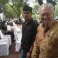 Menteri Perdagangan Enggartiasto Lukita datang ke rumah duka Sukamdani Sahid di Jalan Imam Bonjol No 50, Jakarta Pusat, Kamis (21/12/2017). (Achmad/Liputan6.com)