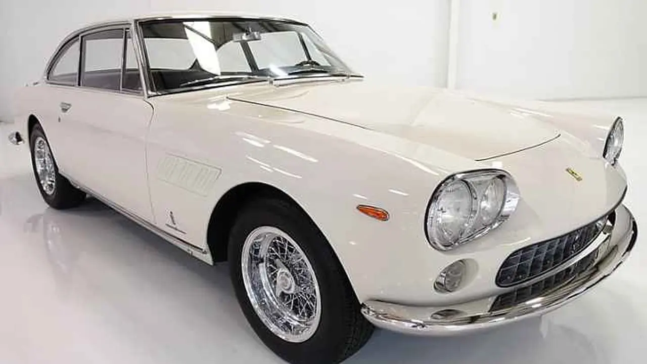 Ferrari 330 GT