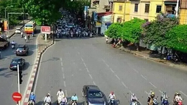 Kelakukan Tak Biasa yang Dilakukan Pemotor (1cak)