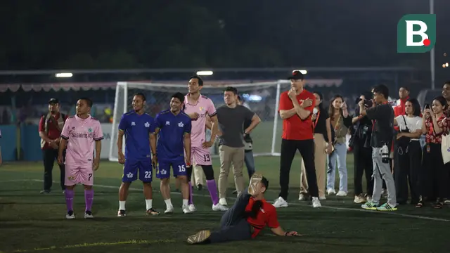 Raffi Ahmad - Fun Football Bersama Legenda Manchester United Peter Schmeichel