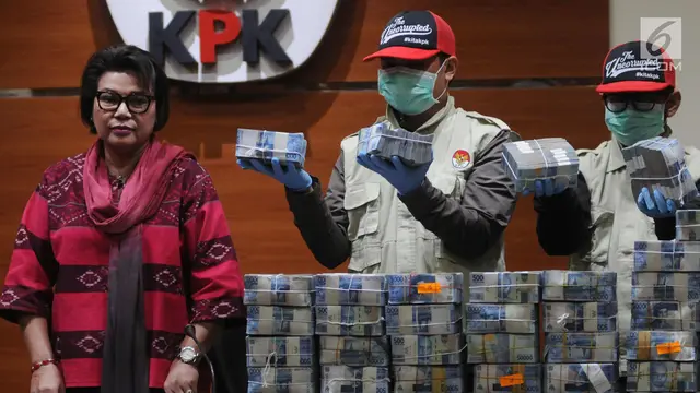 KPK Tunjukkan Uang Miliaran Rupiah Kasus Suap Wali Kota Kendari