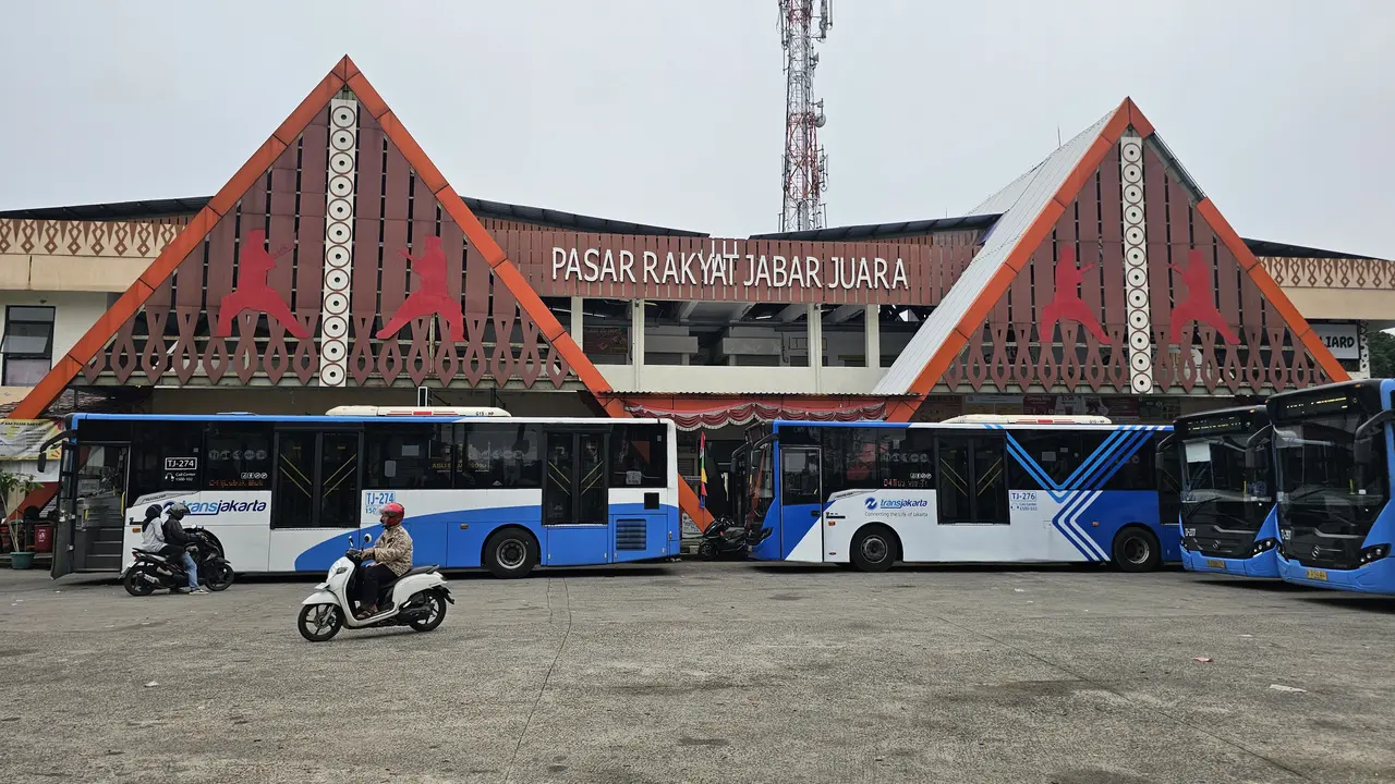 Permudah Mobilitas Masyarakat Pemerintah Kota Depok Usulkan Lima Rute Layanan Transjakarta