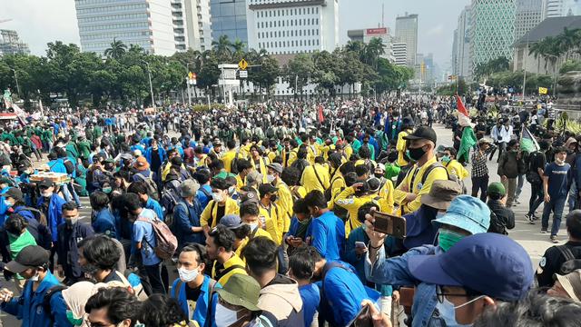 Top 3 News Kata Polri Soal Video Viral Polisi Menyamar Jadi Mahasiswa Di Demo Ruu Cipta Kerja News Liputan6 Com