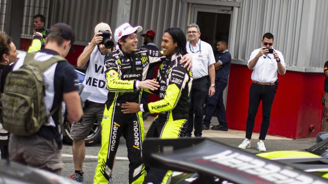 Valentino Rossi dan Sean Gelael