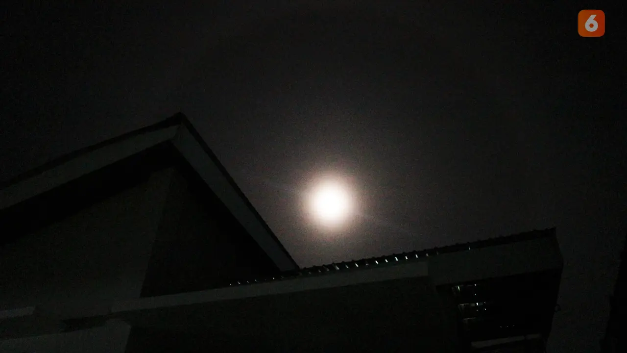 penampakan supermoon