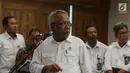 <p>Menteri Pekerjaan Umum dan Perumahan Rakyat, Basuki Hadimuljono memberikan penjelasan terkait penembakan terhadap 31 pekerja yang tengah membangun Trans Papua saat konferensi pers di Kementerian PUPR, Jakarta, Selasa (4/12). (Merdeka.com/Imam Buhori)</p>
