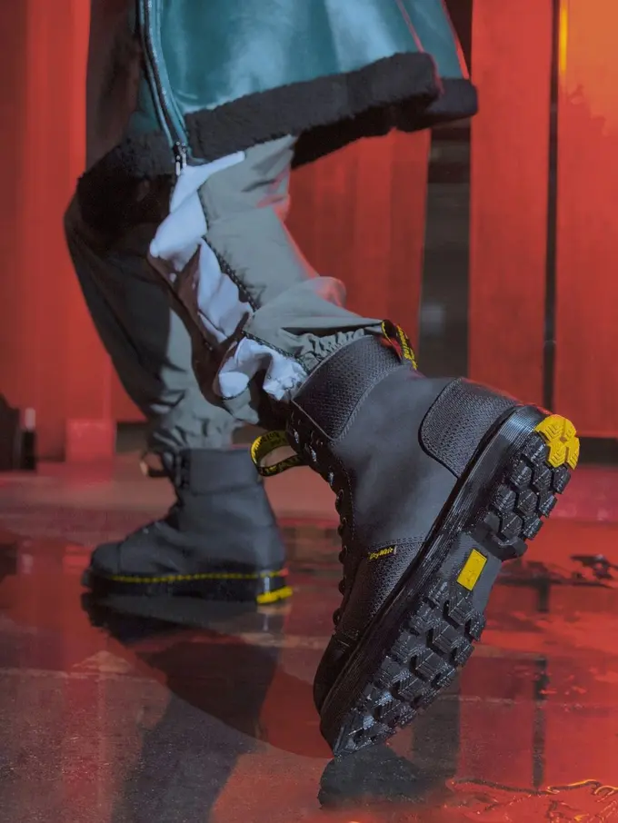 Dr. Martens Trinity