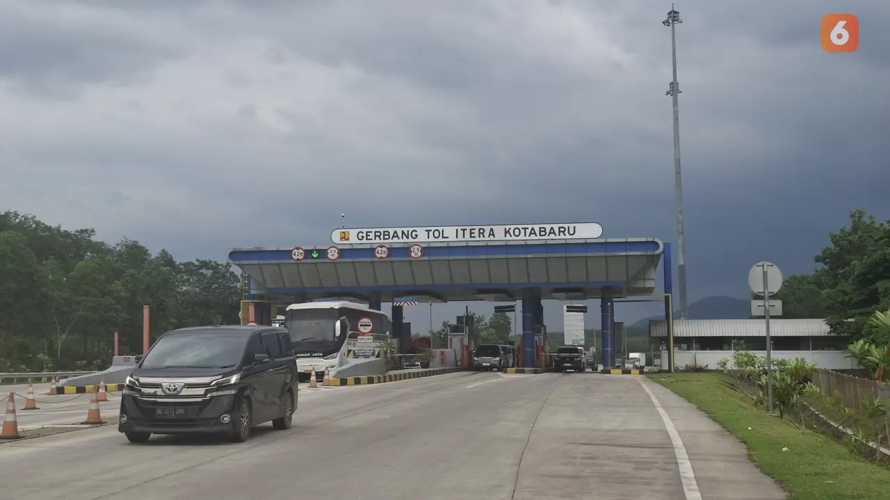Gerbang Tol Itera Kota Baru. Foto : (Liputan6.com/Ardi).