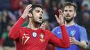 Gelandang Portugal, Goncalo Guedes, tampak kecewa saat melawan Belanda pada laga persahabatan di Stade de Geneve, Swiss, Senin (26/3/2018). Portugal kalah 0-3 dari Belanda. (AP/Salvatore Di Nolfi)