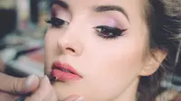 Ilustrasi Make Up/https://unsplash.com/Freestocks