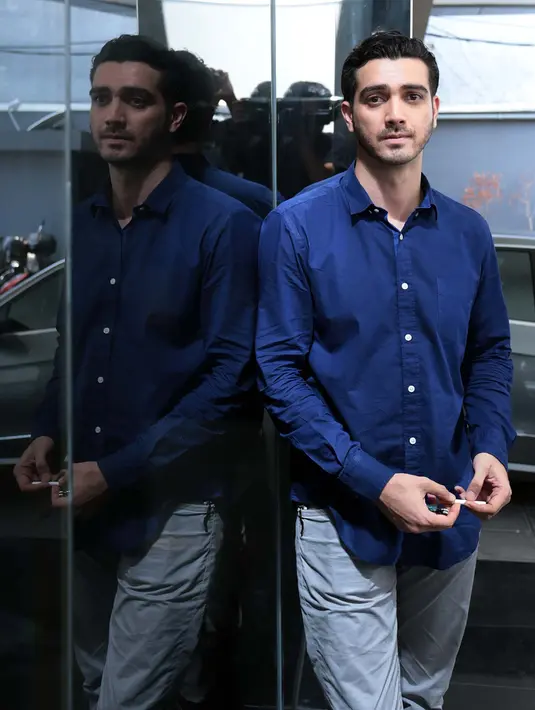 "Ya, 13 hari tayang Pengabdi Setan sudah dapat  2 juta 50 ribu penonton dan masuk di 13 nominasi FFI. Kita bersyukur karena dapat apresiasi dari berbagai pihak," ucap Gope T. Samtani, Produser Pengabdi Setan saat syukuran. (Deki Prayoga/Bintang.com)