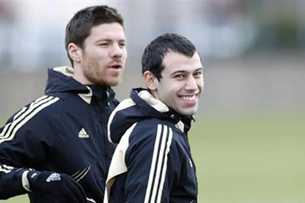 Xabi Alonso dan Javier Mascherano