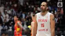 Raut wajah lelah pemain timnas basket Iran, Hamed EHaddadi saat melawan Spanyol pada penyisihan Grup G FIBA World Cup 2023 di Indonesia Arena, Gelora Bung Karno, Jakarta, Rabu (30/8/2023). (Liputan6.com/Helmi Fithriansyah)