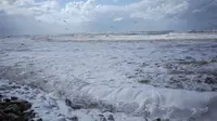Mengenal Busa Laut yang Muncul di Pantai Selatan Australia