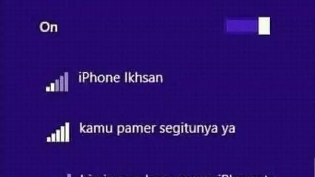 Bikin Nyesek, Begini Tingkah Konyol Orang Indonesia Pakai Ponsel