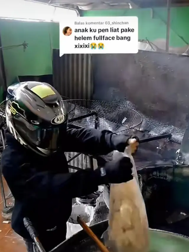 Tukang Goreng Kerupuk Viral