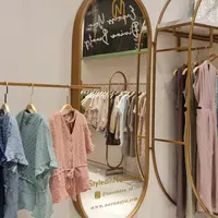 Naranaya mengekspresikan kecantikan dari setiap koleksi busana yang memiliki sentuhan kearifan lokal (Naranaya)